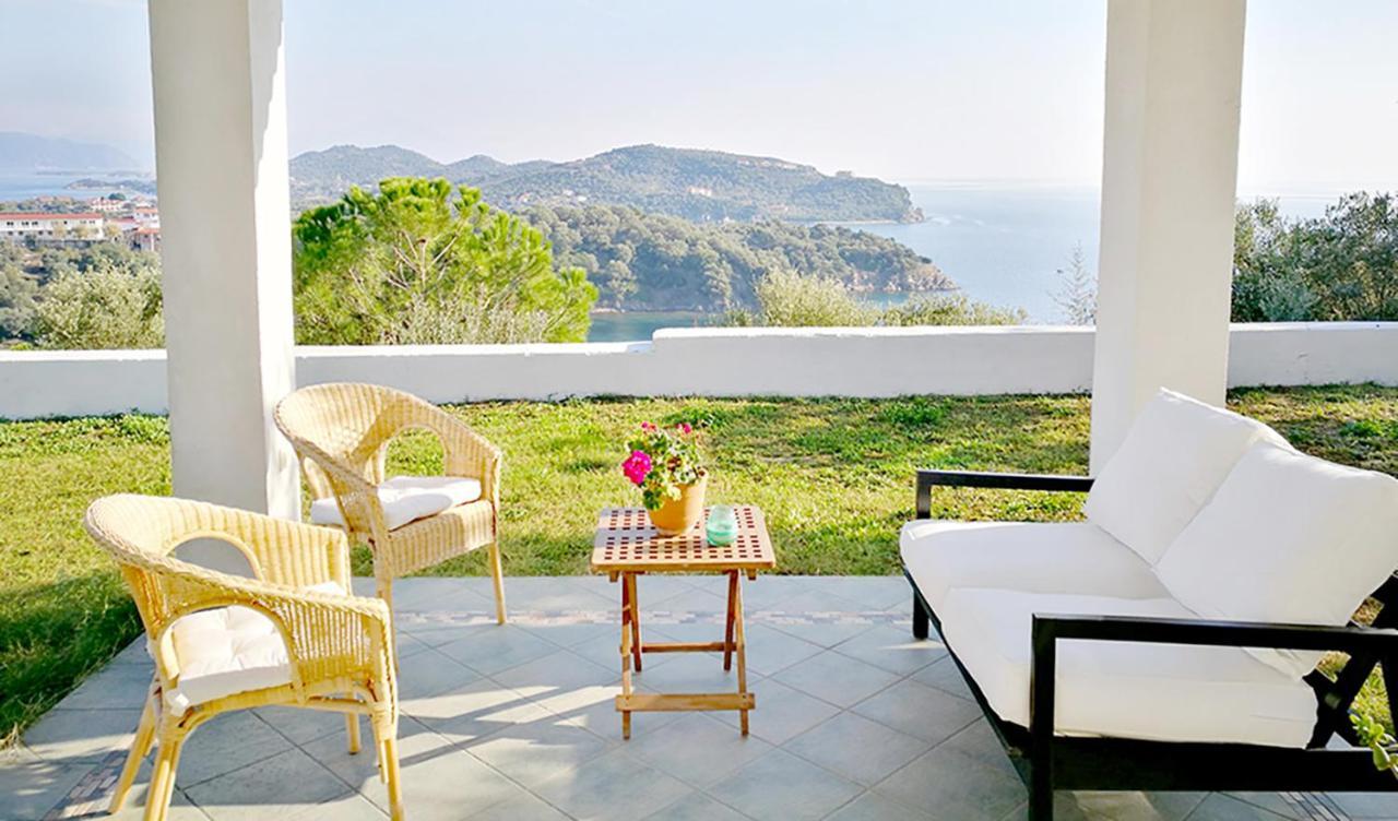 Olive Bay Hilltop Apartments Ammouliani Exterior photo
